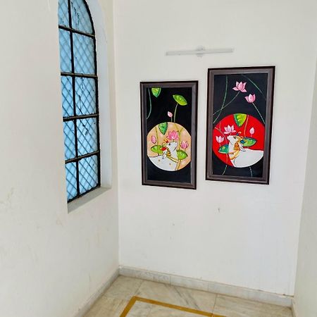 Hotel Holy Cow Rishīkesh Exterior foto